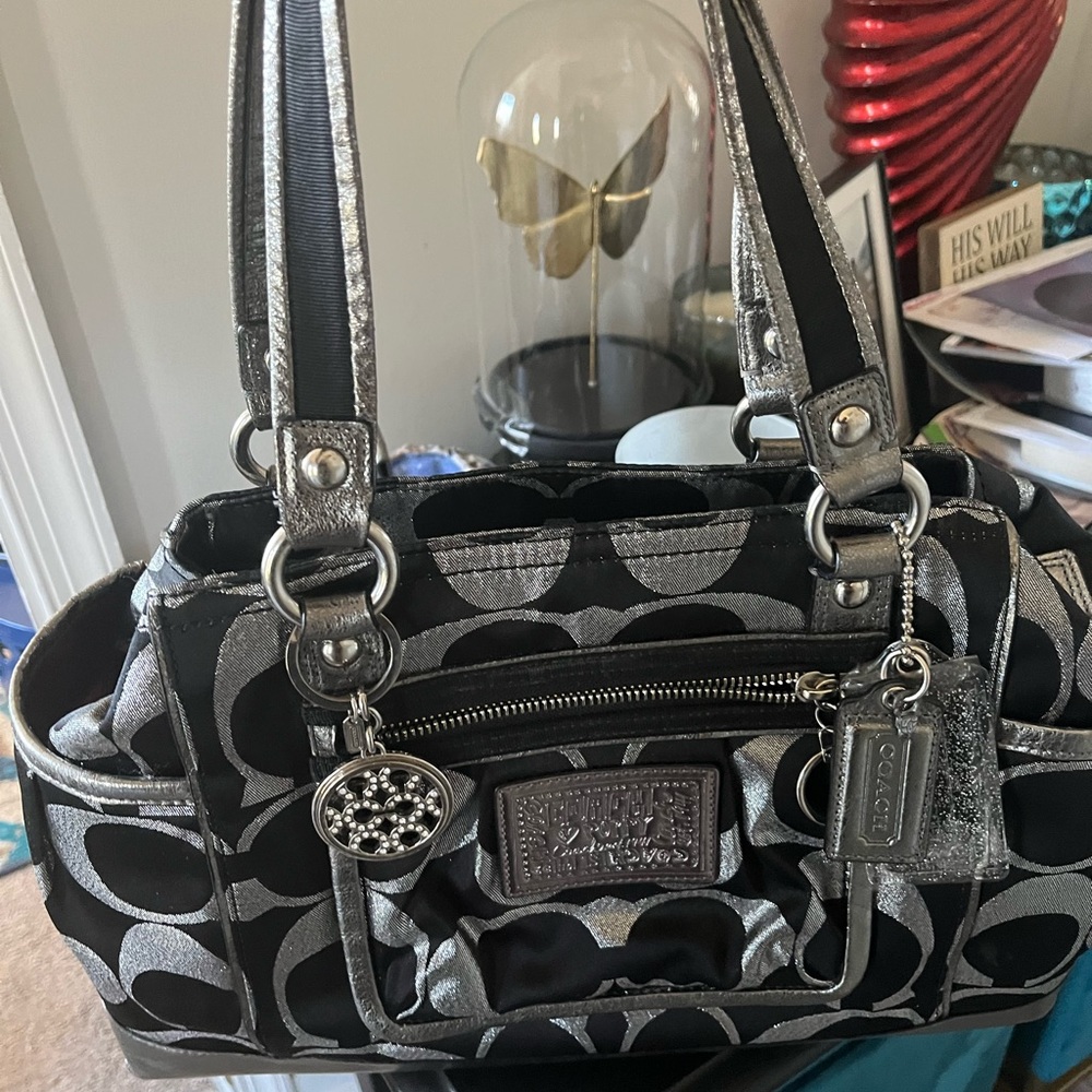 New vintage coach bag